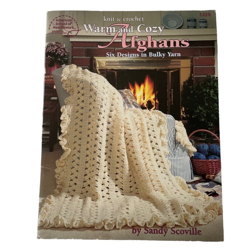 LEISURE ARTS Instruction Book for Six Warm and Cozy Afghans